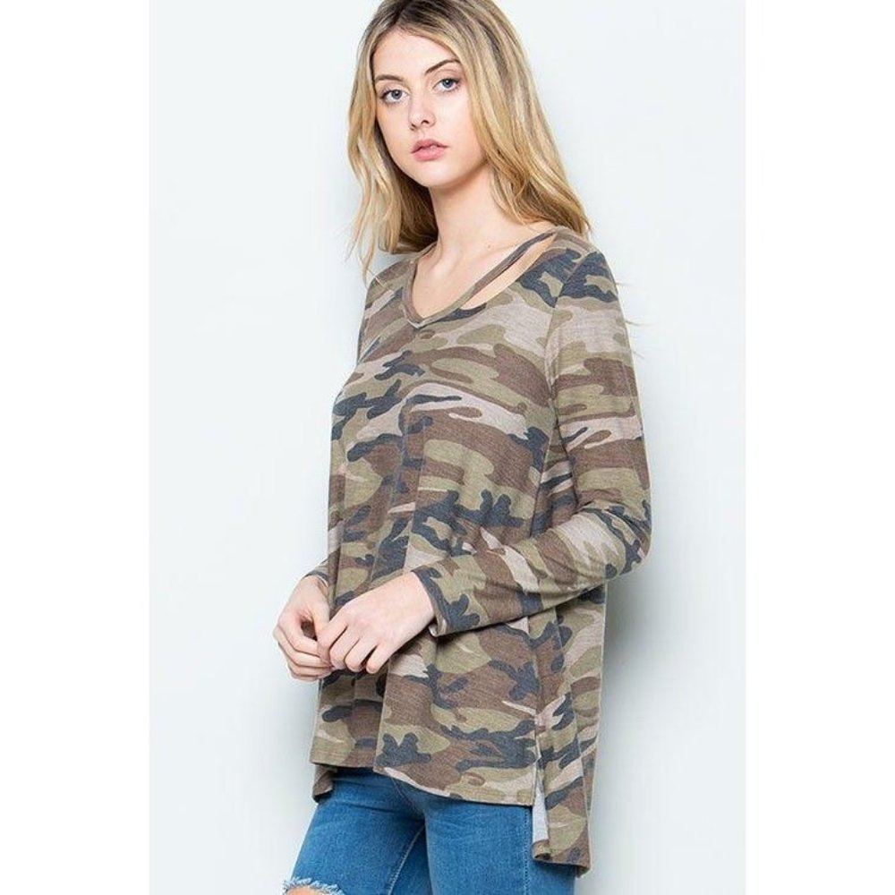 3 Camouflage Tops with Cut-out Detail